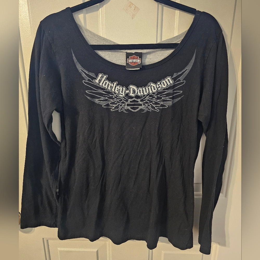 Size extra large Harley Davidson long sleeve tee